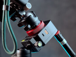 the easiest way to track the night sky