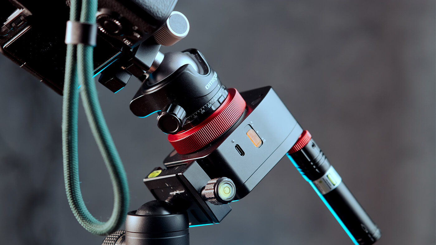 the easiest way to track the night sky