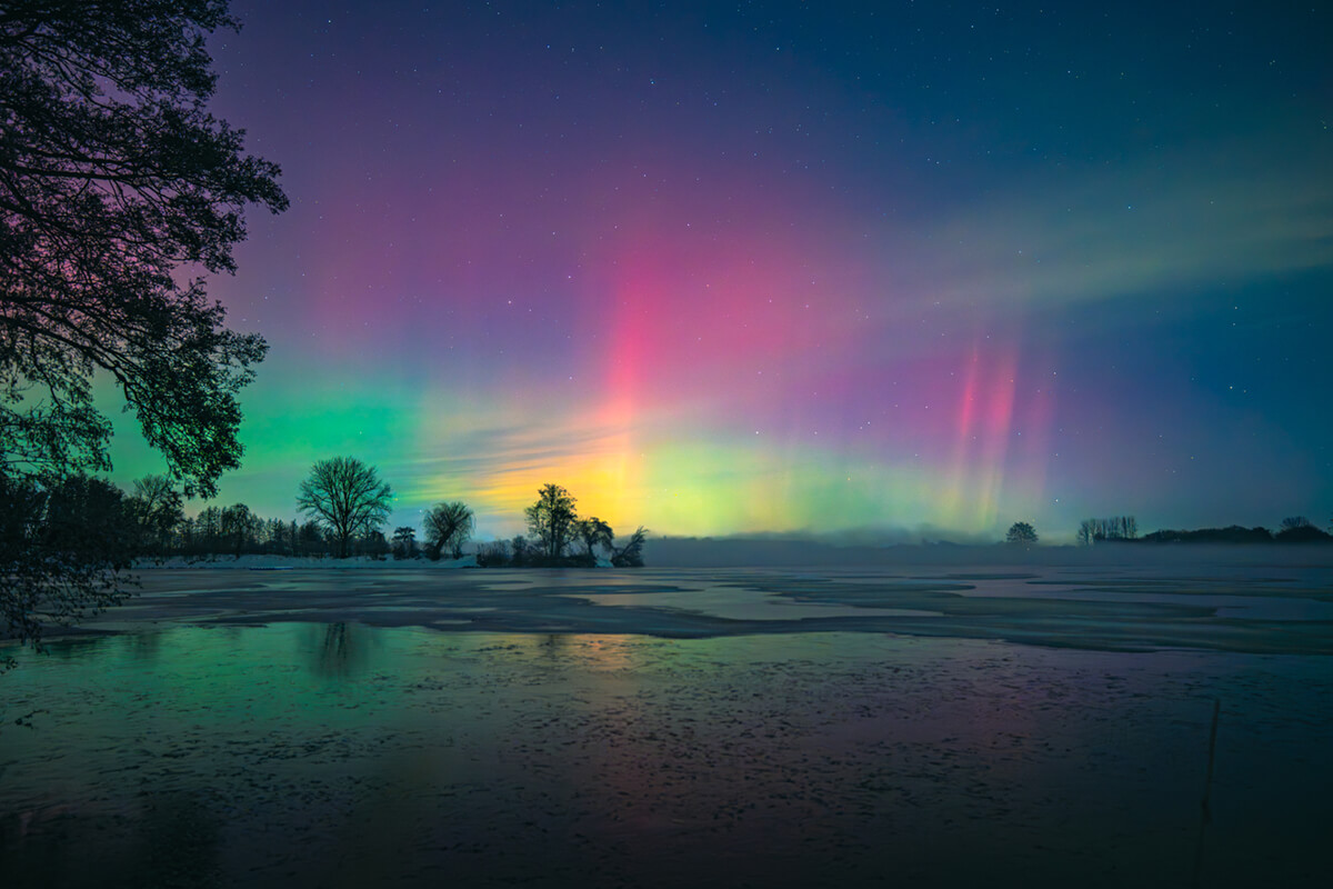 Nachtaufnahme mit Nordlcihtern - Rollei 24mm f1.8